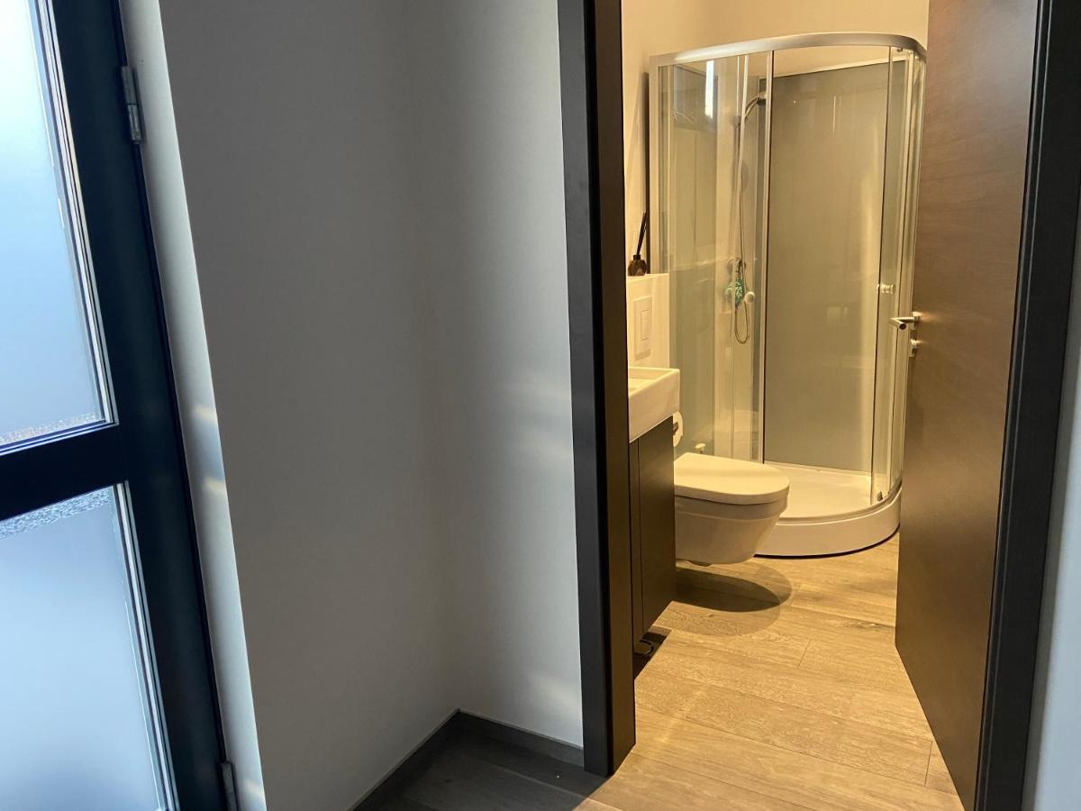 4 Person Room With Private Entrance And Bathroom Keflavík Exteriör bild